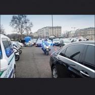 PARIS : opération vitres teintées Porte Maillot